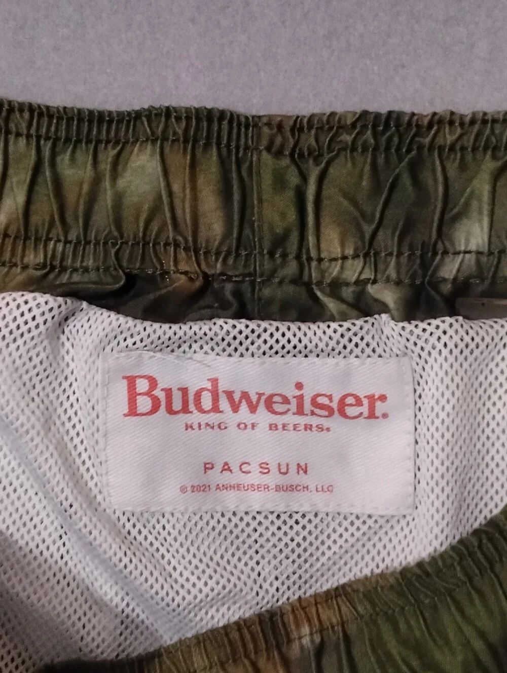 Pacsun X Budweiser Green Camo Mesh Lined Polyester 7 Inseam Elastic Shorts Large